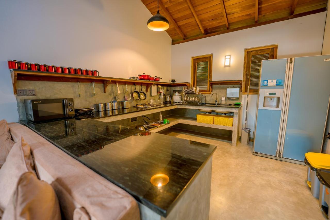 Sixth Sense Hostel Унаватуна Екстер'єр фото